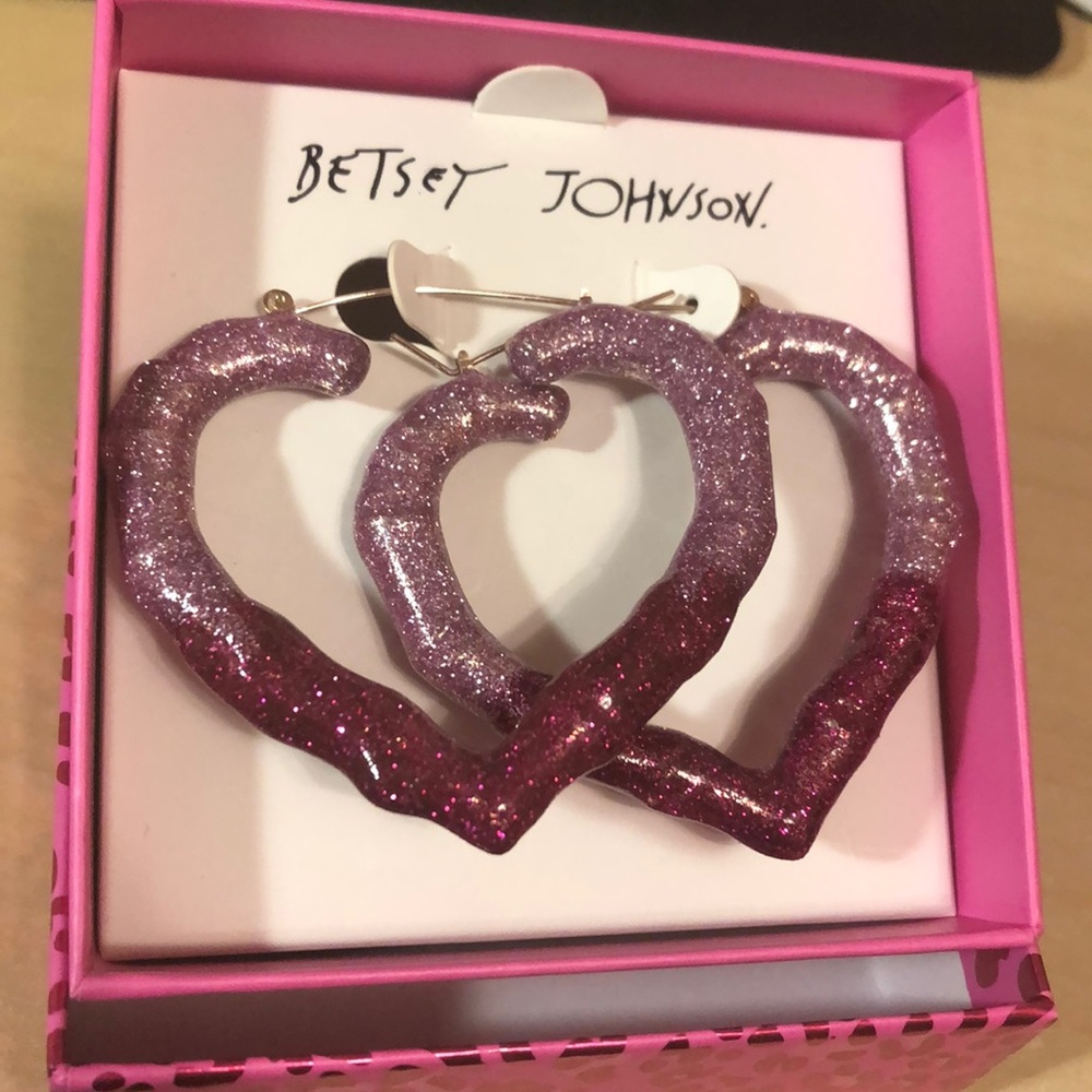 Betsey Johnson two tone heart hoop earrings